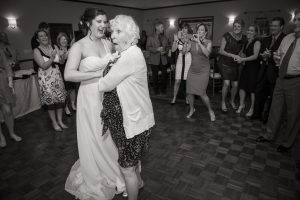 Blue Ridge Wedding Photography What to Look for When Hiring a Wedding Photographer A Day in The Life Photography Best Blue Ridge Wedding Photographer